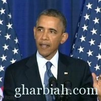 سيدة أمريكية  تسب وتقاطع خطاب الرئيس ألأمريكي مدافعة عن المسلمين !  مترجم " فيديو"