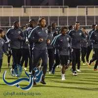 المنتخب السعودي يصل لطوكيو ويبدأ تمرينه الأول