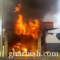 حريق يلتهم مغسلة سيارات بشكل كامل في مكة