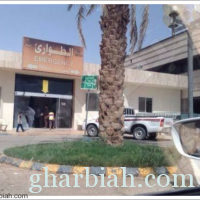 قائدة سياره تقتحم مبني الطوارىء مستشفى الملك خالد بالخرج
