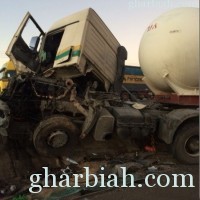 حادث مروي يتسبب في انقلاب شاحنة غاز في مركز ظلم