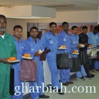 مدير القطاع الصحي بمحافظة العلا: يكرم عمال النظافة