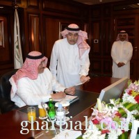 الأمير محمد بن نايف يجتمع بمسؤولي الأحوال المدنية