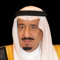 خادم الحرمين : يهنئ رئيس الإمارات بذكرى اليوم الوطني لبلاده