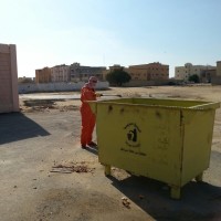 بلدية الذيبية تنفذ حملة نظافة واسعة على الاحياء