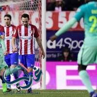 برشلونه يهزم اتلتيكو مدريد في عقر داره