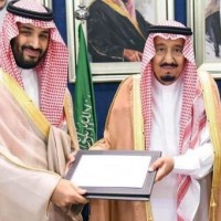 وزير الاعلام: لهذا السبب اختار الملك سلمان نجله محمد ولياً لولي العهد.. وإيران وراء تفجير مساجد الشرقية