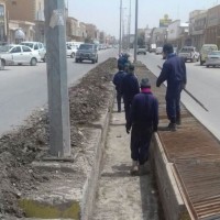بدأت بلدية حفر الباطن هذه الأيام بتنظيف قنوات تصريف مياة الأمطار