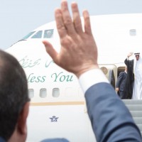 خادم الحرمين الشريفين يغادر القاهرة متوجهاً إلى جمهورية تركيا