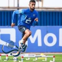 الهلال يتأخر في التجديد مع الفرج