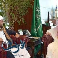 وزير الشؤون الإسلامية يستقبل وزير الأوقاف والإرشاد اليمني