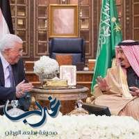 خادم الحرمين الشريفين يستقبل الرئيس الفلسطيني