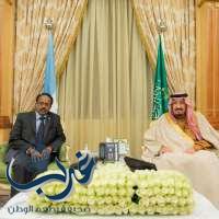 خادم الحرمين الشريفين يعقد جلسة مباحثات رسمية مع رئيس جمهورية الصومال الفدرالية