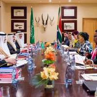 الأمير سلطان بن سلمان يلتقي وزيرة السياحة ووزيرة العلاقات الخارجية بجنوب إفريقيا