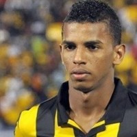 اللاعب عسيري يلتحق بنادي الشباب الشهر القادم