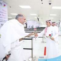 مطار الملك عبدالعزيز يشارك المسافرين فرحة العيد