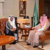 الأمير مشعل بن ماجد يستقبل مدير عام الشؤون الزراعية بمنطقة مكة المكرمة