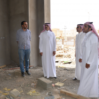 آل حرفش: يتفقد مبنى مركز الخدمات البلدية بحي الفهد تحت الانشاء