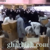 فيديو: سعودي يوزع بضاعة سوبر ماركت مجاناً بعد حصوله على تعويض نزع ملكية أرض