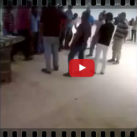 بالفيديو : مهندس يعتدي على عامل آسيوي بالضرب داخل الحرم المكي