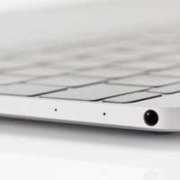 عملاء آبل:يترقبون الكشف عن أحدث أجهزة ط MacBook Pro"