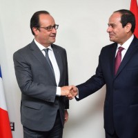 مصر: توقع اتفاقية شراء حاملتي طائرات "ميسترال" مع فرنسا