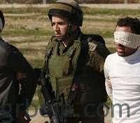 قوات الاحتلال الإسرائيلية تعتقل خمسة فلسطينيين من محافظة الخليل