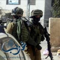 الجيش الإسرائيلي يطلق النار على فلسطيني جنوبي بالضفة الغربية