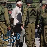 قوات إسرائيلية تعتقل 10 فلسطينيين في الضفة الغربية