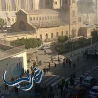 بالفيديو والصور: اللحظات الاولى بعد تفجير الكنيسة المصرية بالقاهرة والتي قٌتل فيها 25 شخص