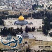 49 مستوطنا يهوديا يعتدون على المسجد الأٌقصى