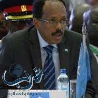 رئيس الصومال يعلن  "الحرب " ضد حركة الشباب