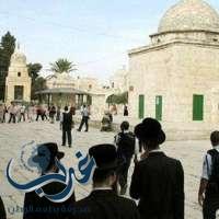 مستوطنون يهود يقتحمون المسجد الأقصى من باب المغاربة