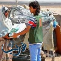 مركز الملك سلمان للإغاثة يوزع 58 طنًا من التمور على 7250 أسرة في لحج اليمنية