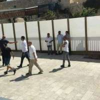 عاجل : الاحتلال يعتقل عددا من حراس المسجد الأقصى ويمنع إقامة صلاة الجمعة فيه