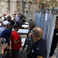 إسرائيل تعيد فتح الحرم القدسي