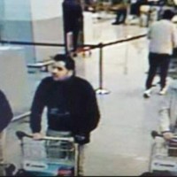 السلطات البلجيكية تنشر صورة للمشتبه بهم في تفجيرات بروكسل