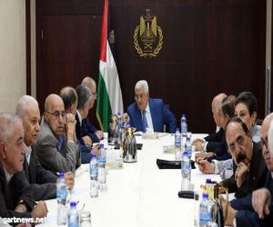 منظمة التحرير الفلسطينية تحيل ملف الاستيطان إلى الجنائية الدولية   اللجنة خلال الاجتماع برام الله برئاسة عباس