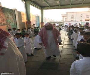 السديس يزور مدرسة ابن عامر الابتدائية لتحفيظ القرآن الكريم