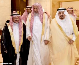 أمير الرياض يستقبل سماحة المفتي والشيخ صالح الفوزان