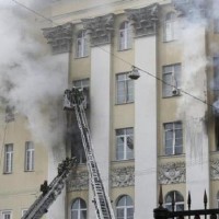 حريق مباني بوزارة الدفاع الروسية في موسكو