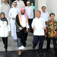 الشيخ سعد بن ناصر الشثري في زيارته لأندونيسيا