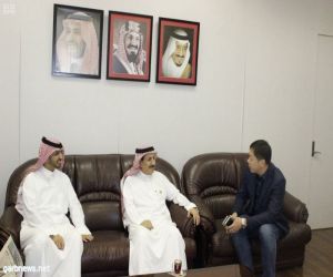 وفد جامعة الدراسات الأجنبية الصينية يزور كلية الآداب بجامعة الملك سعود