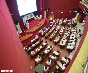 المجرشي يقدم دورة تدريبية لطلاب وطالبات إدارة تعليم صبيا