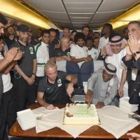 المنتخب السعودي يصل الرياض والخطوط السعودية تحتفل بهم