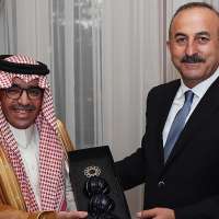 معالي وزير الخارجية التركي يستقبل معالي رئيس المنظمة العربية للسياحة بأنقرة