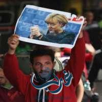 وزير الداخلية الألماني: لن يتم ترحيل اللاجئين السوريين
