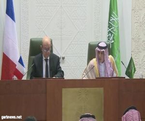 الجبير: اتهامات احتجاز الحريري مرفوضة وحزب  الله اختطف النظام