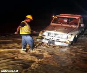 هطول امطار غزيرة على محافظة العُلا والدفاع المدنى يحذر