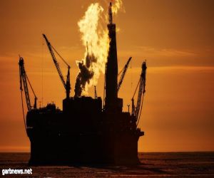النفط يرتفع بفعل استمرار توقف خط أنابيب بحر الشمال
